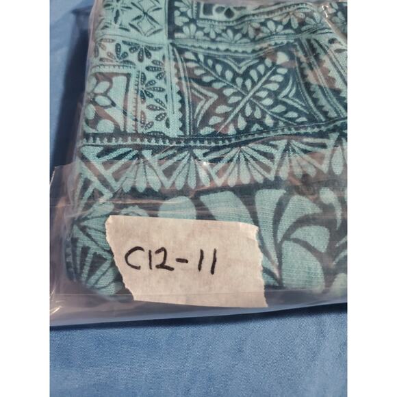 LOFT Green Floral Sz L T-Shirt EUC Lightweight with Short Sleeves Cotton C12-11 - Picture 7 of 7